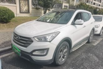 现代 胜达 2015款 2.0T 自动两驱智能型 5座