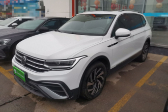 大众 途观L 2024款 300TSI 自动两驱智享版