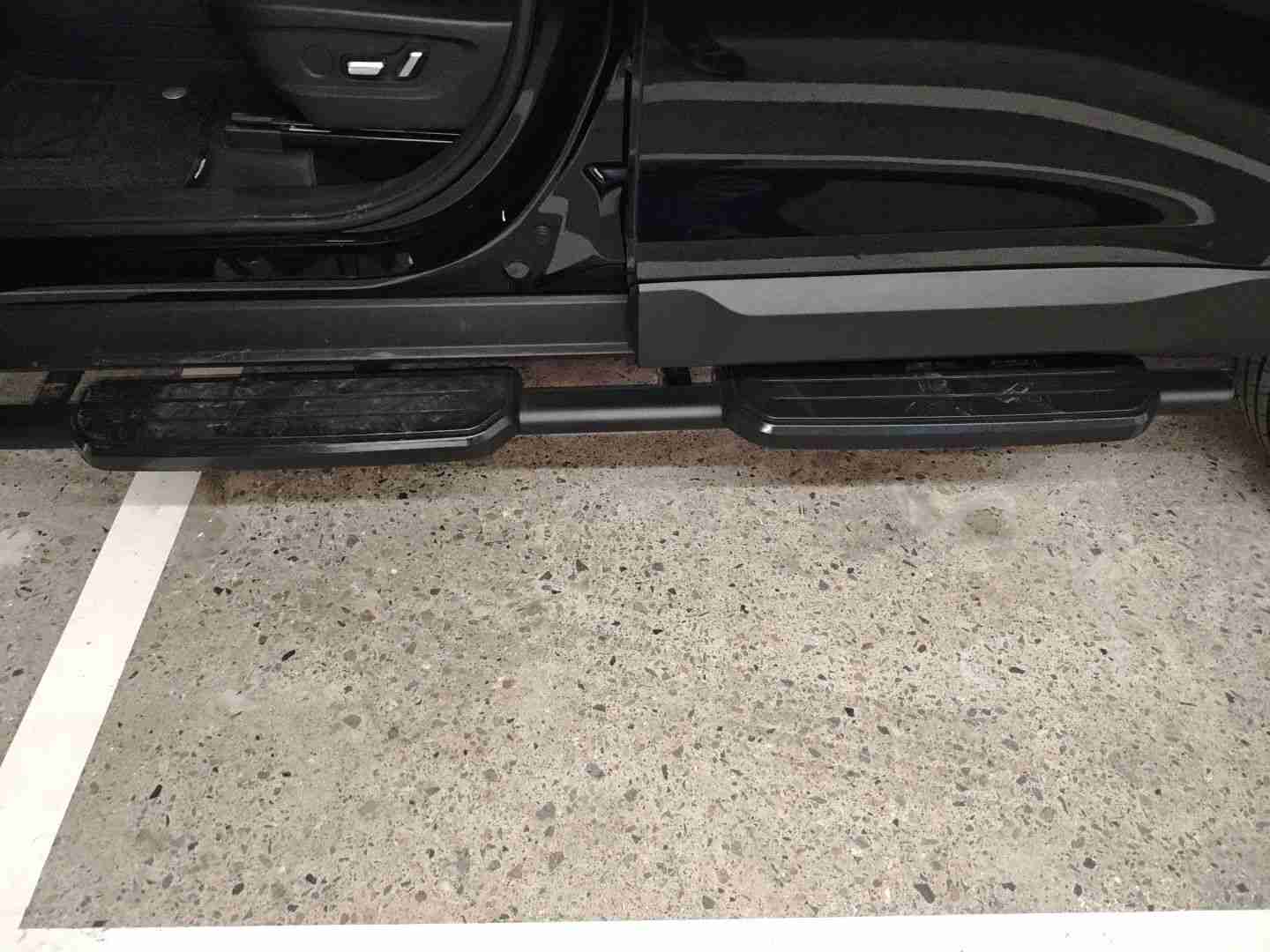 加装登车踏板实拍
