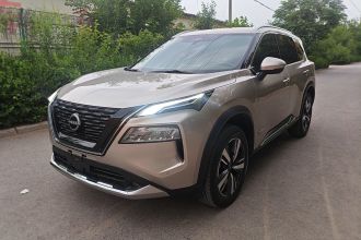 日产 奇骏 2023款 e-POWER 超混双电机四驱至尊版