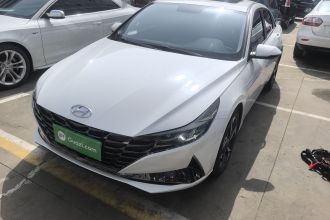 现代 伊兰特 2022款 1.5L CVT GLX精英版