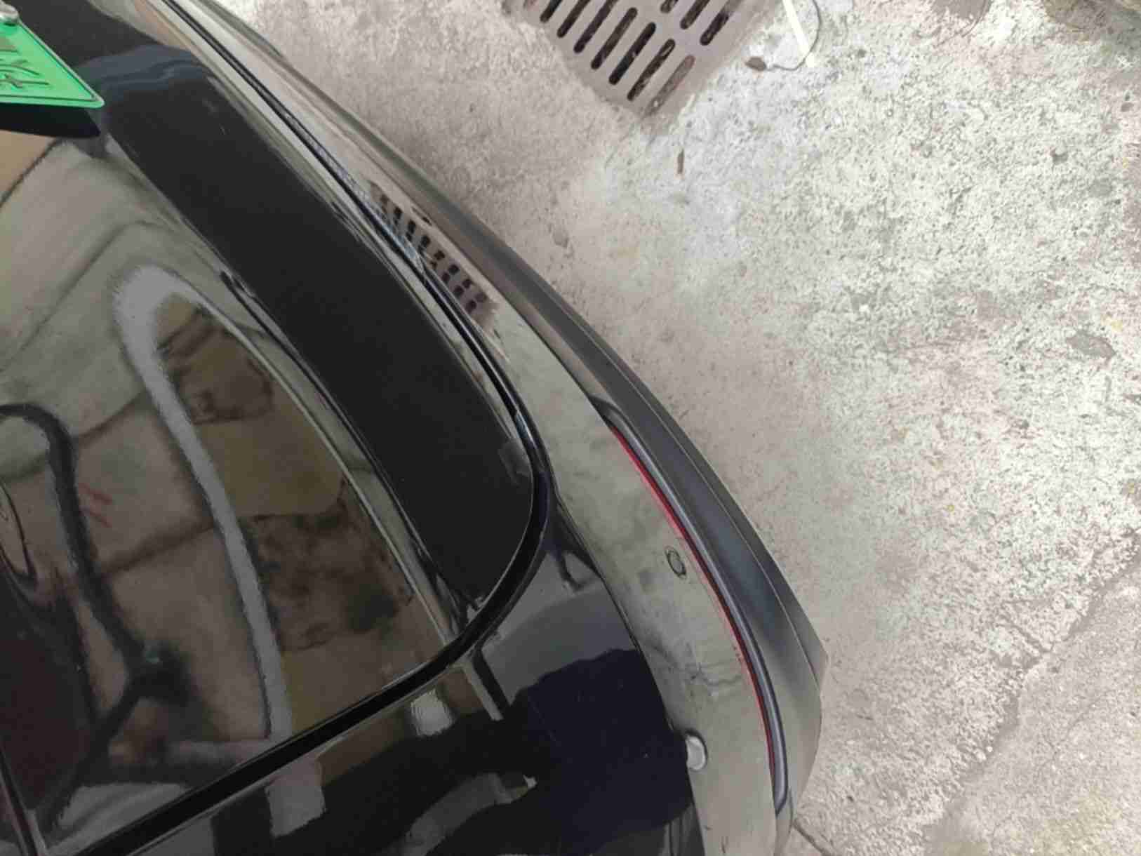 后保险杠安装缝隙实拍