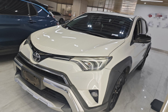 丰田 RAV4荣放 2019款 2.0L CVT两驱风尚X限量版 国VI