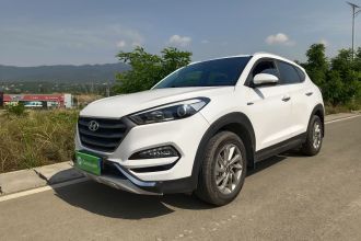 现代 途胜 2015款 1.6T 双离合两驱智能型