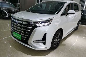 腾势D9 2022款 DM-i 970 四驱尊荣型