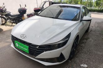 现代 伊兰特 2021款 1.5L CVT LUX尊贵版