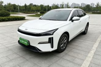 吉利银河 银河L6 2025款 EM-i 60km 启航版