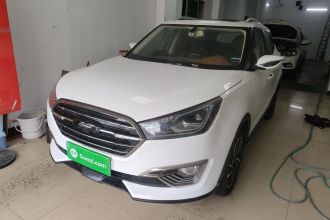 众泰T300 2017款 1.5T CVT尊贵型