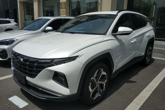 现代 2023款 途胜L 1.5T 自动两驱DLX豪华版