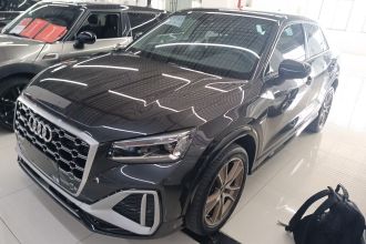 奥迪Q2L 2022款 35 TFSI 时尚动感型