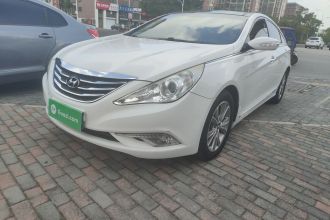 现代 索纳塔 2014款 2.0L 自动豪华版