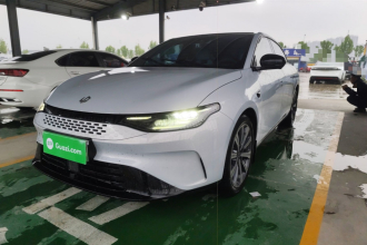 零跑汽车 零跑C01 2023款 增程 216 舒享版