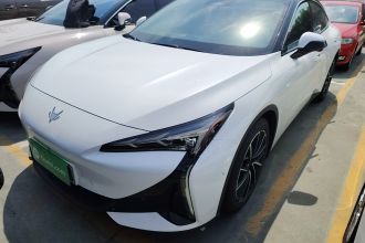 ARCFOX极狐 极狐 阿尔法S5 2025款 560MAX 185kW