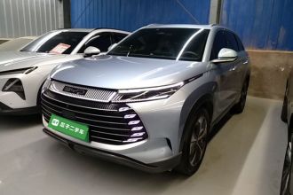 比亚迪 护卫舰07 2023款 DM-p 175KM 四驱旗舰型