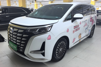 腾势D9 2022款 DM-i 1040 尊贵型