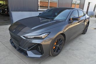 长安UNI-V 2022款 1.5T 尊贵型