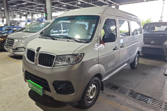 金杯 新海狮X30L 2024款 冠军版 客车 5/6/7座 中央空调