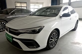 荣威i5 2021款 1.5L 手动铂金版