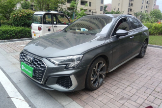 奥迪A3 2021款 A3L Limousine 35 TFSI 进享人生版