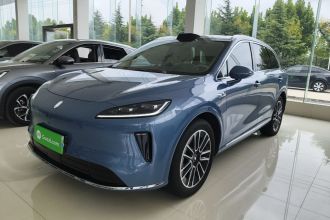 鸿蒙智行 尚界H5 2025款 纯电 Max 长续航