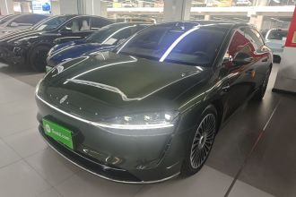 鸿蒙智行 享界S9T 2025款 增程 Ultra长续航版 (192线激光雷达）