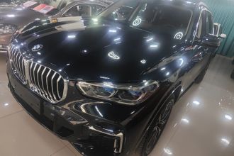 宝马X5 2022款 改款 xDrive 30Li 尊享型M运动套装