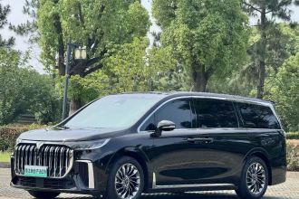 岚图汽车 岚图梦想家 2024款 PHEV 超长续航尊贵版