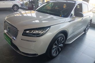 林肯 冒险家 2022款 2.0T 两驱尊雅版