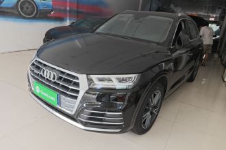 奥迪Q5L 2020款 改款 40 TFSI 荣享时尚型