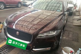 捷豹XFL 2018款 XFL 2.0T 250PS 豪华版