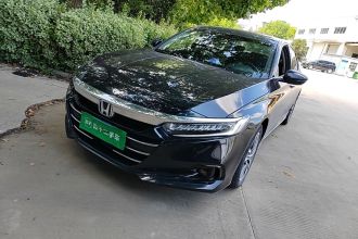 本田 雅阁 2022款 锐·混动 2.0L 锐领版