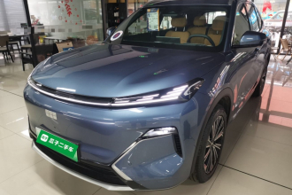 吉利银河 银河星舰7 EM-i 2025款 120km 领航版