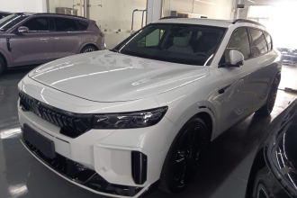 岚图汽车 岚图FREE 2025款 318 259km 四驱探索版