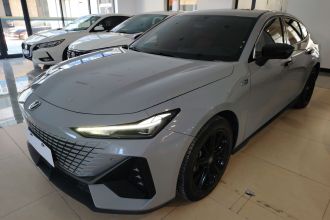 长安UNI-V 智电iDD 2023款  智电iDD 1.5T 113km智趣型（飞快版）