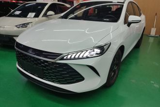 比亚迪 秦PLUS 2025款 DM-i 智驾版 55KM领先型