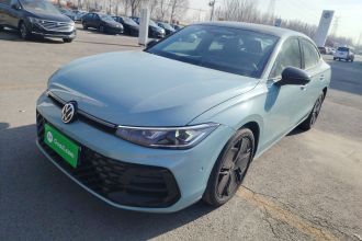 大众 帕萨特 2025款 Pro 380TSI 星空龙尊版