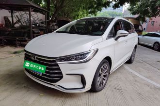 比亚迪 宋MAX 2021款 升级版 1.5T 自动尊贵型 7座
