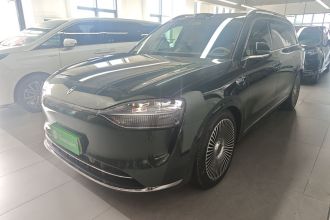 鸿蒙智行 问界M9 2025款 增程 Ultra版 52kWh 6座版 (192线激光雷达）