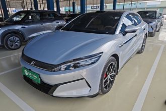 比亚迪 汉L 2025款 EV 四驱激光雷达旗舰型