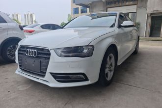 奥迪A4L 2013款 35 TFSI 自动标准型