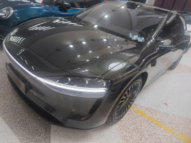 鸿蒙智行 享界S9T 2025款 纯电 四驱Ultra