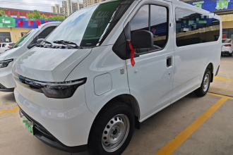 江铃 E福顺 2025款 明窗版 41.86kwh 短轴低顶