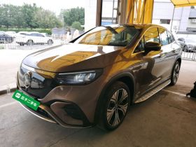 奔驰EQE SUV 2023款 350 4MATIC 豪华版