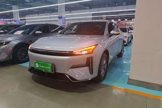 吉利银河 银河L6 2025款 EM-i 60km 探索版