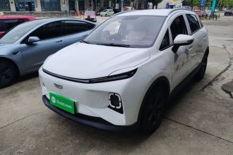 吉利几何E萤火虫 2023款 401KM 超吸粉特别版 5座