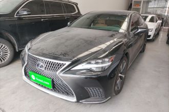 雷克萨斯LS 2021款 500h 卓越版
