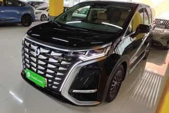 腾势D9 2022款 DM-i 970 四驱旗舰型