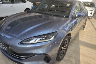 比亚迪 海豹06新能源 2025款 DM-i 智驾版 120KM尊享型