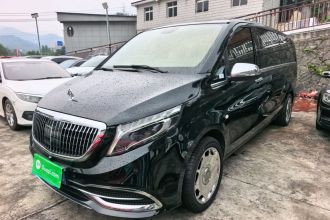 奔驰 威霆 2018款 2.0T 精英版 7座 国VI