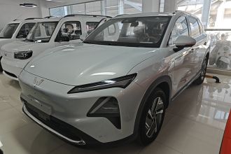 五菱汽车 五菱星光S 2024款 130km 旗舰型